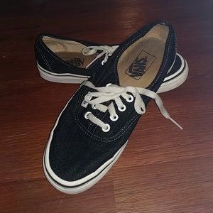 Black Vans
